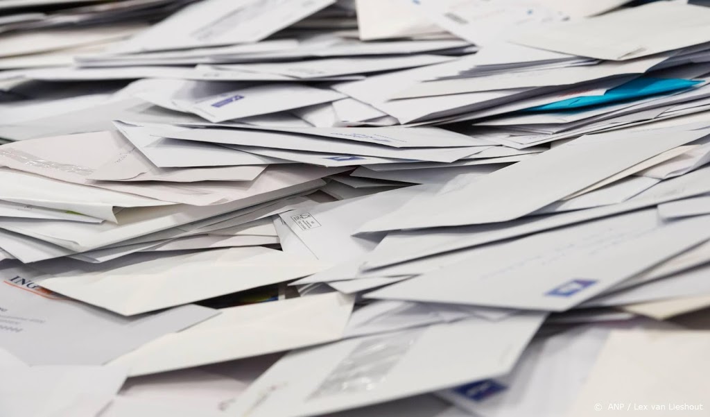Postzegels volgend jaar weer 5 cent duurder