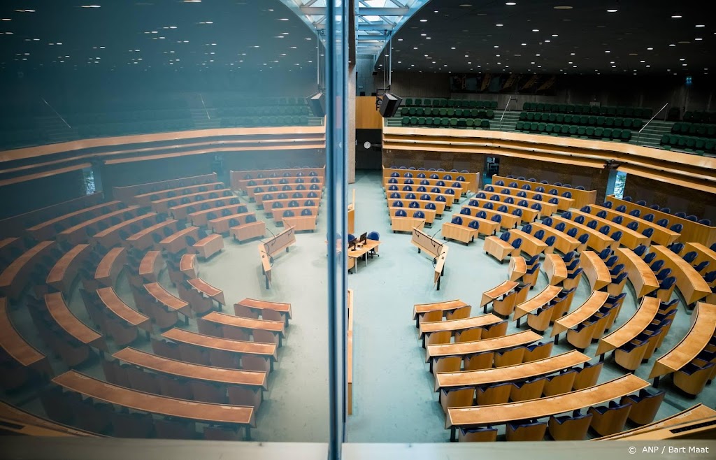 Kamerleden doen voorstellen om kloof overheid en burger dichten