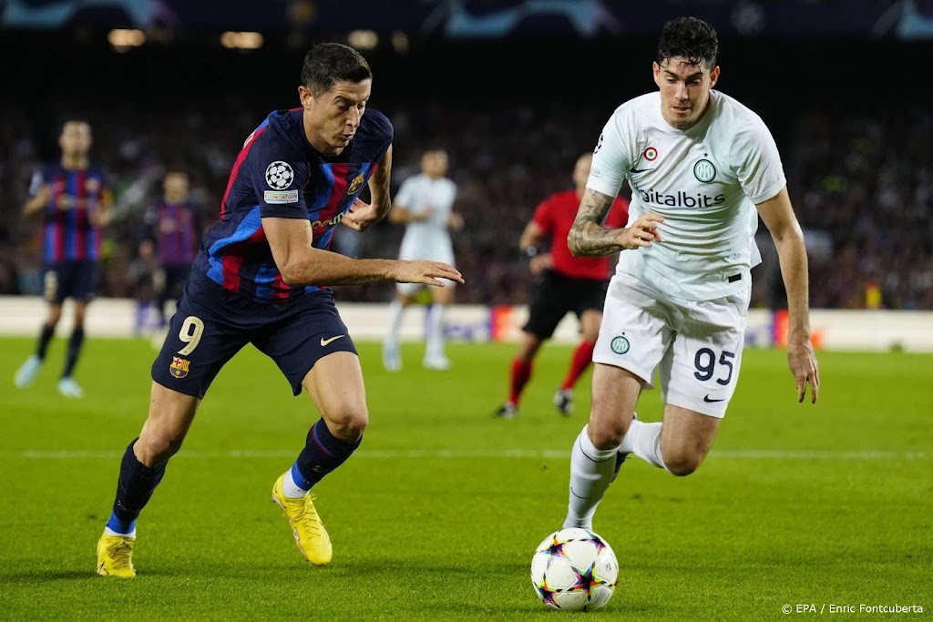 Bayern door in Champions League, Lewandowski redt Barcelona