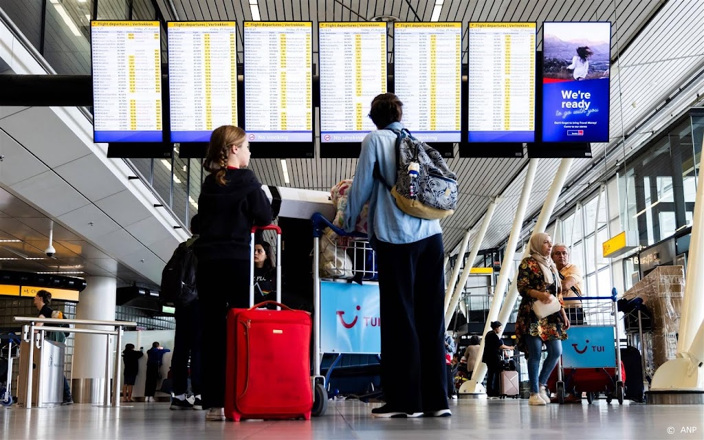 Schiphol verwacht 3,3 miljoen reizigers tijdens herfstvakantie