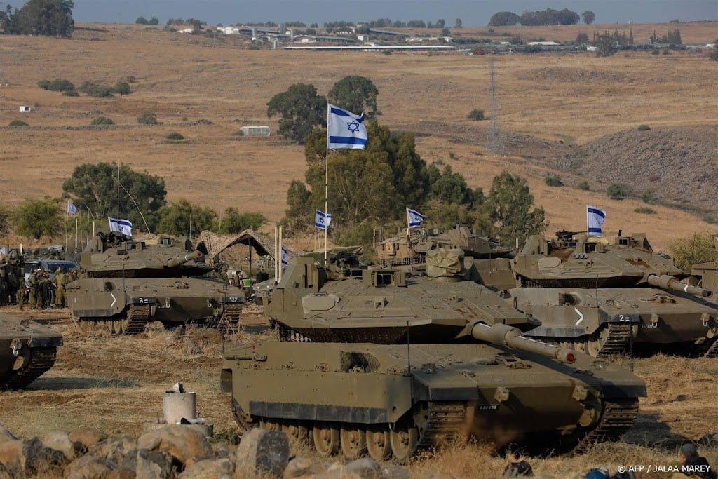 Israël bestookt luchthavens Syrië naar verluidt om Iraans toestel