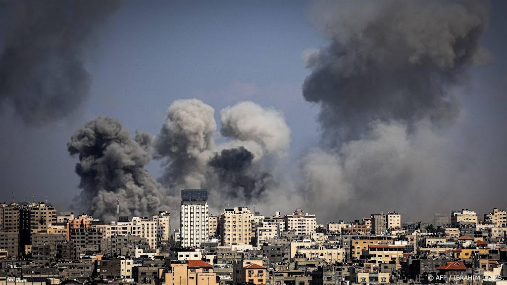 VK regelt evacuatievluchten om Britten uit Israël te halen