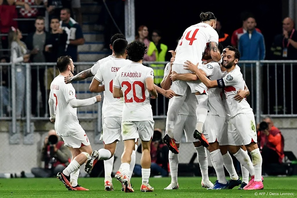 Turkije verslaat Kroatië in kwalificatie bij debuut coach Montella