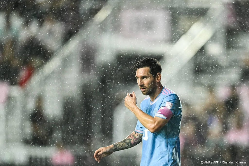 Messi helpt Inter Miami met twee treffers en assist aan zege