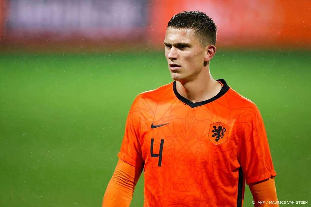 Botman vervanger van geblesseerde Aké bij Oranje