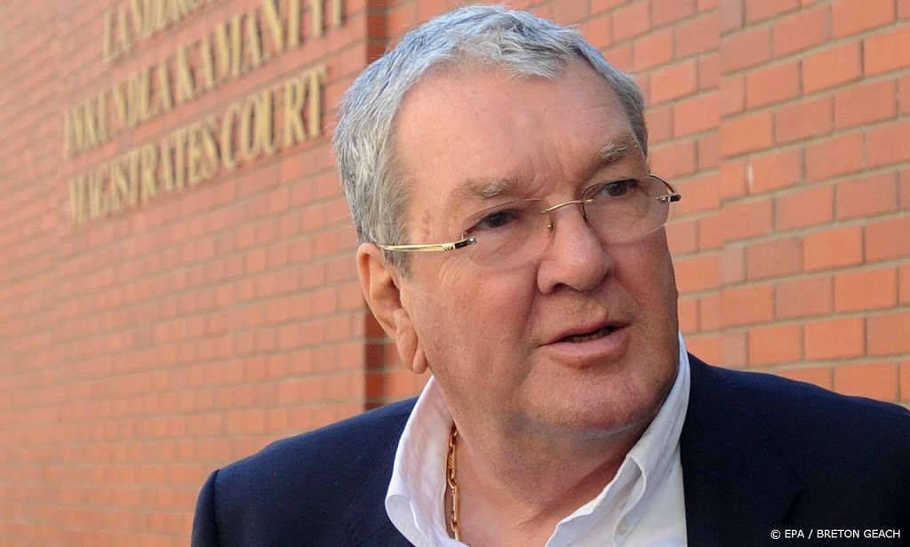 'Zuid-Afrika zet veroordeelde Guus Kouwenhoven het land uit'