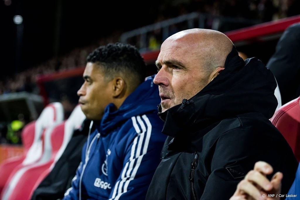 Ajax verspeelt bij FC Emmen (3-3) opnieuw punten in Eredivisie