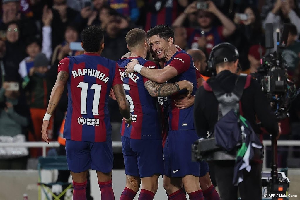 Barcelona wint met moeite van Alavés