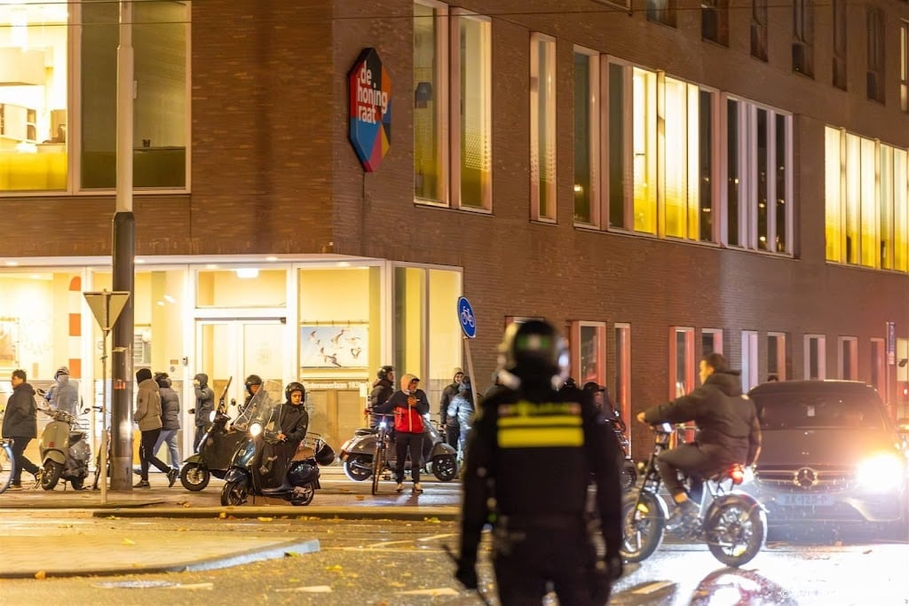 Meerdere aanhoudingen en een gewonde na onrust Amsterdam-West