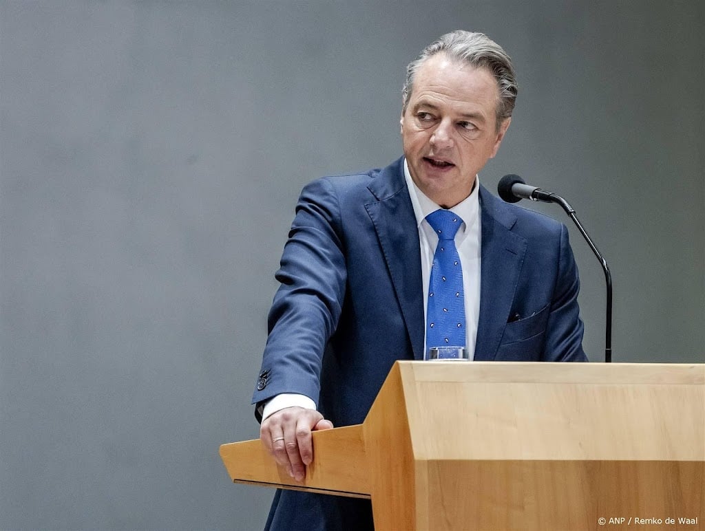 Kabinet schuift met bijna 700 miljoen voor wegprojecten