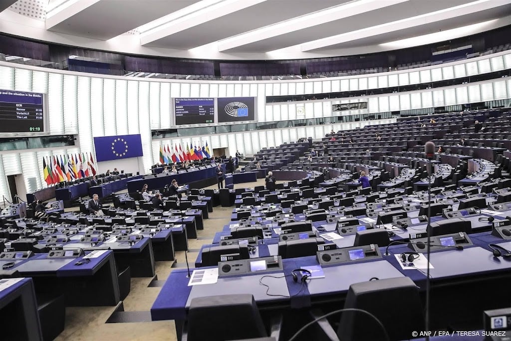 Spoeddebat Europees Parlement over geweld Amsterdam