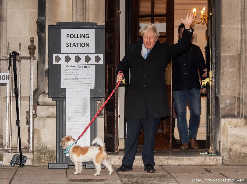 Premier Boris Johnson bedankt kiezers