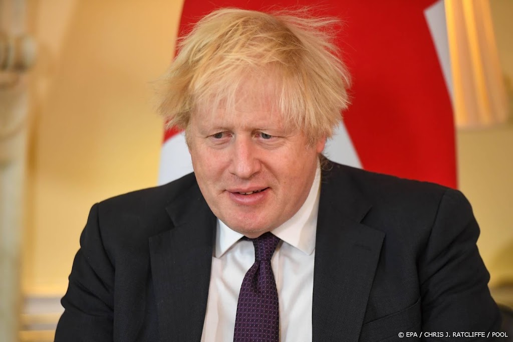 Johnson verder onder vuur na deelname aan kerstquiz
