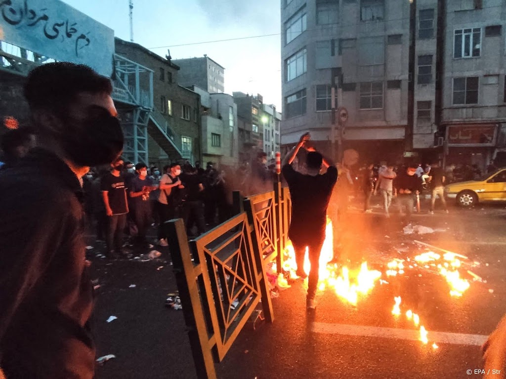 EU straft Iran voor neerslaan protesten en drones voor Rusland