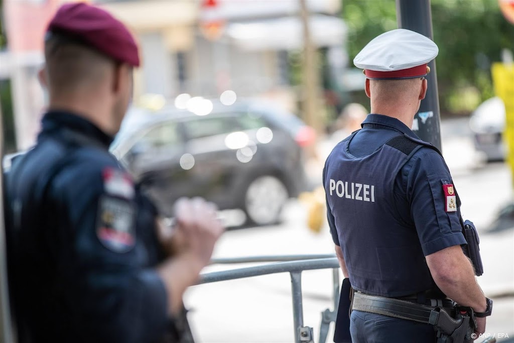 Tiener bekent doden en verwonden van daklozen in Wenen