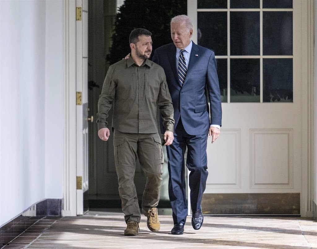 Rusland houdt overleg Biden en Zelensky nauwlettend in de gaten