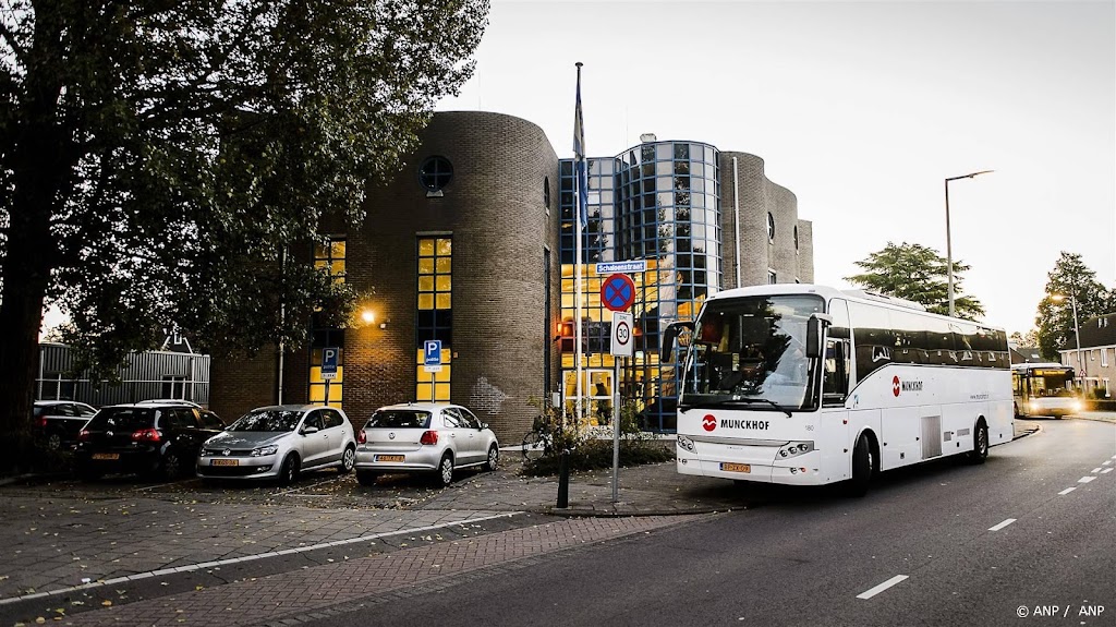 Busbranche: betere rij- en rusttijden voor touringcarchauffeurs 