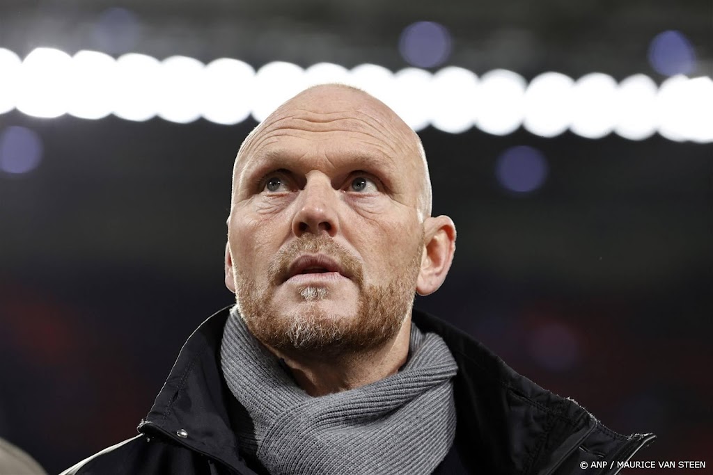 Oosting koestert punt bij Olympiakos: we leven nog