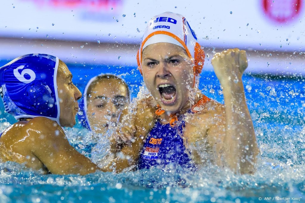 Waterpolosters op EK ook veel te sterk voor Duitsland