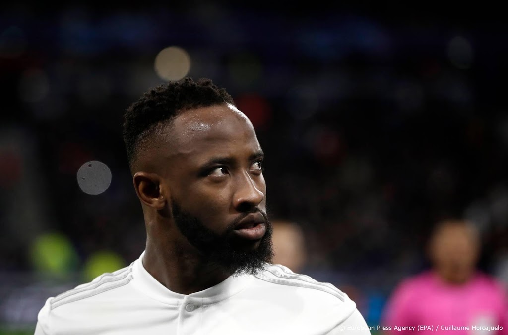 Atlético haalt Dembélé als opvolger van vertrokken spits Costa 