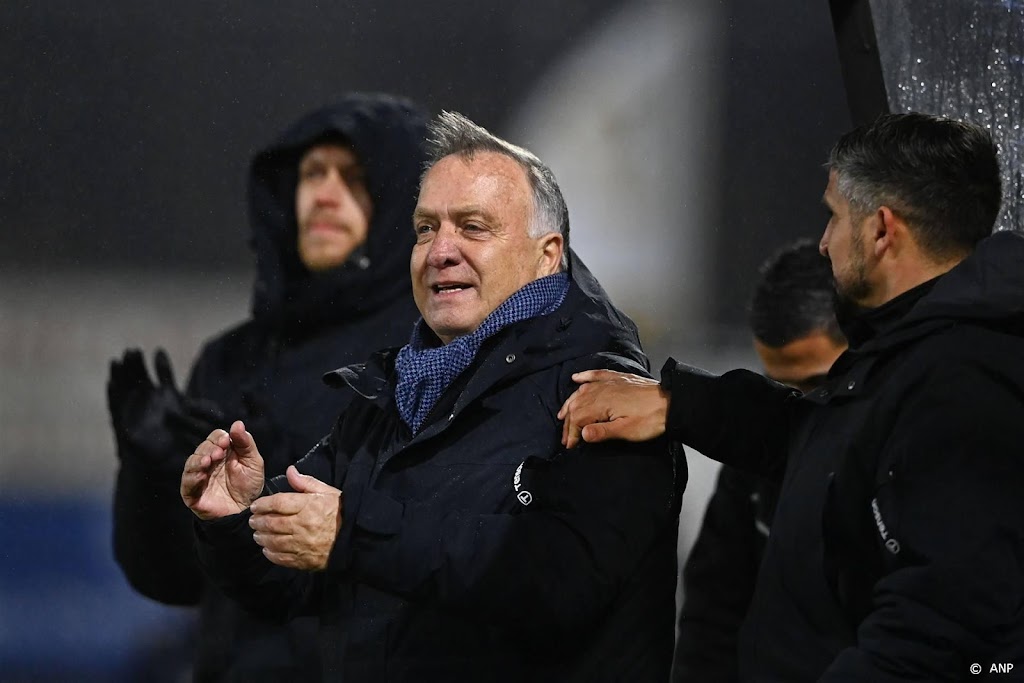 MVV verliest aansluiting na nederlaag bij ADO Den Haag