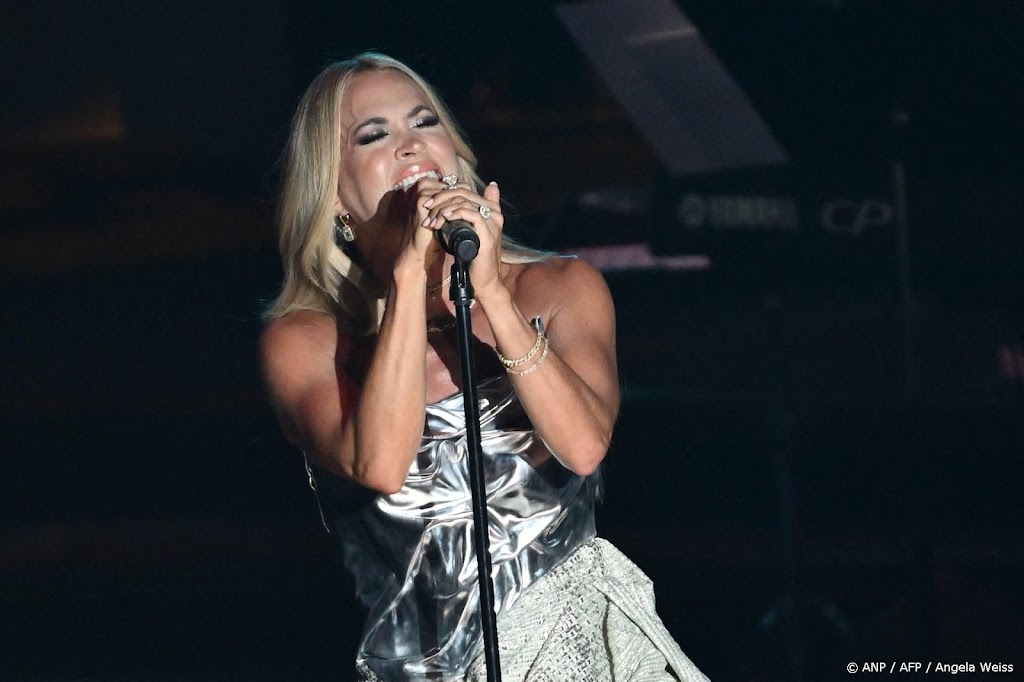 Carrie Underwood treedt op tijdens inauguratie Donald Trump
