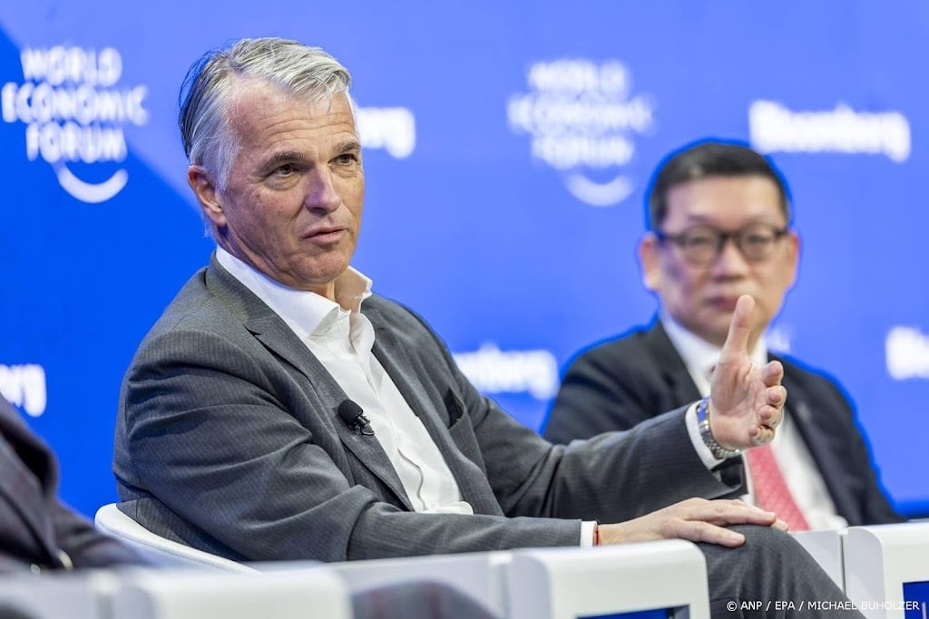 Zakenkrant: UBS-baas Sergio Ermotti stapt in 2027 op