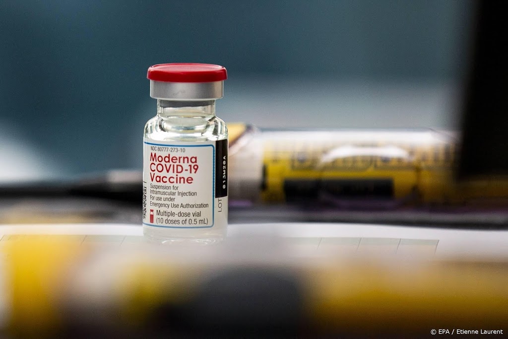 Moderna mag hoeveelheid vaccin per flesje verhogen