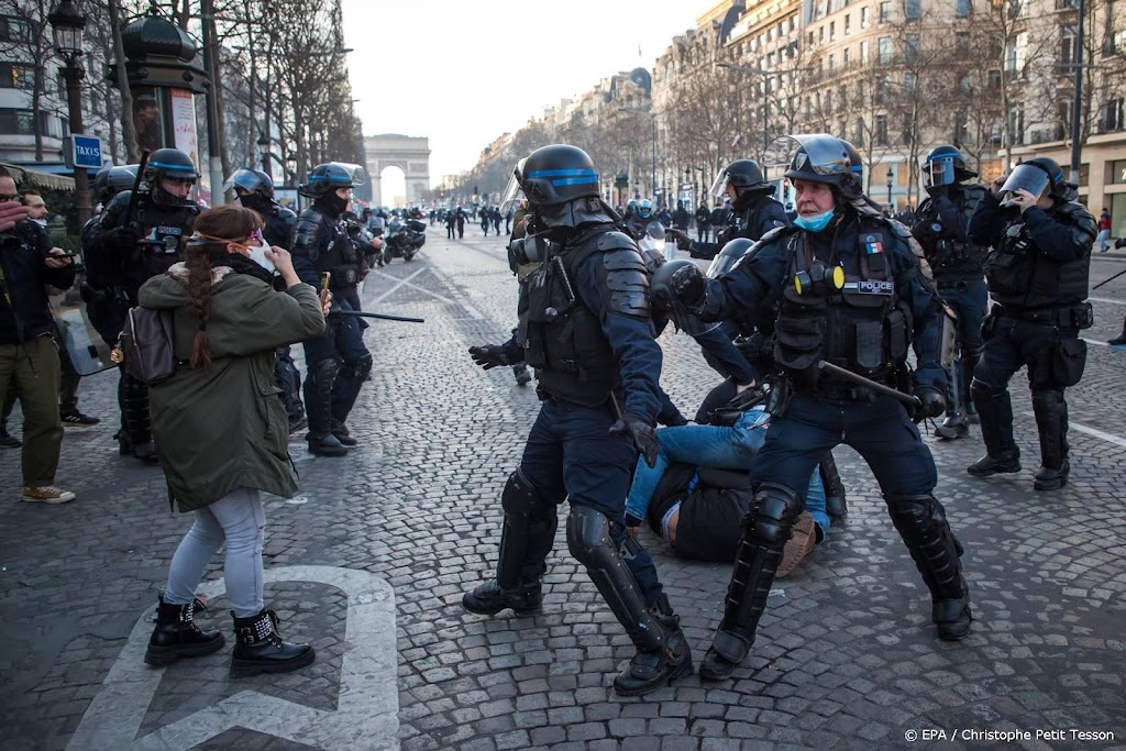 Bijna 100 arrestaties en 500 bekeuringen na Frans konvooiprotest