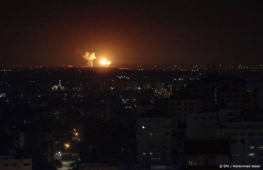 Leger Israël voert luchtaanvallen uit op Gazastrook