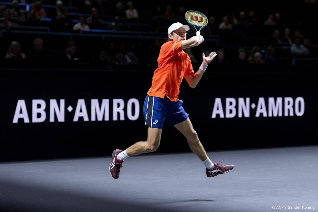 Outsiders Boeblik en De Minaur eenvoudig verder in Ahoy
