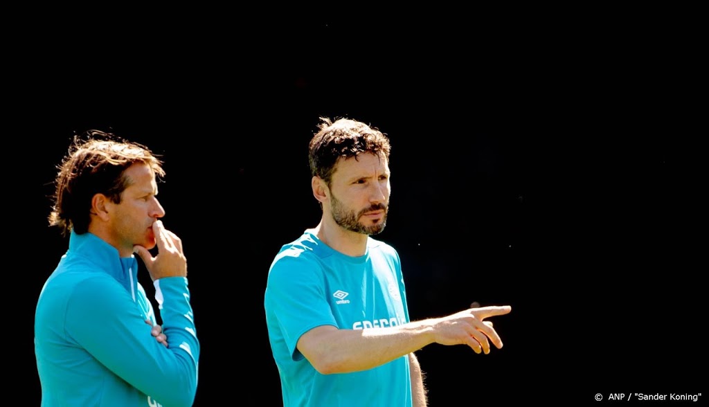 Voetbalclubs nemen maatregelen tegen coronavirus