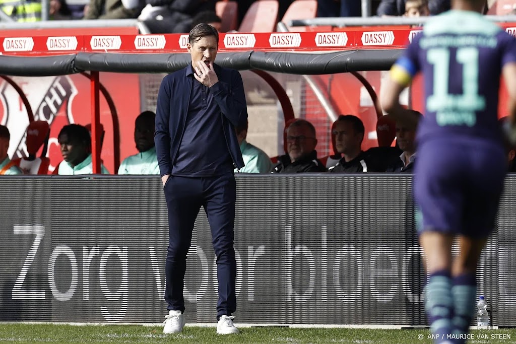 PSV'ers bezorgen Schmidt met zege in Utrecht prettige verjaardag