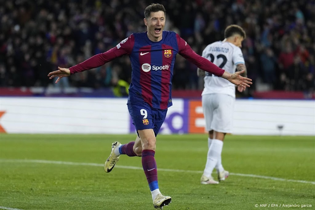 Barcelona verslaat Napoli en is kwartfinalist in Champions League