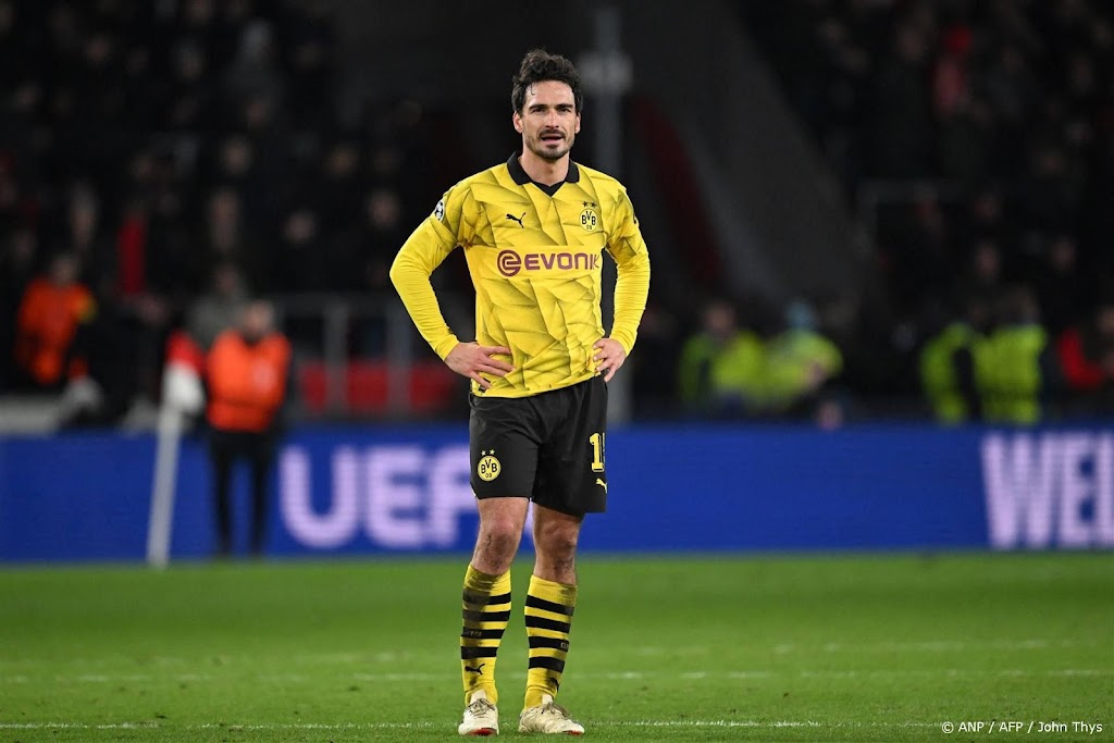 Hummels vervangt geschorste Schlotterbeck bij Dortmund