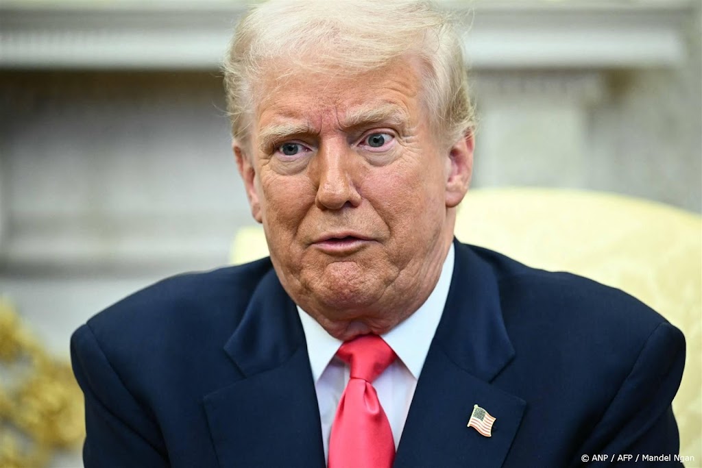 Trump dreigt: heffing van 200 procent op wijn en champagne uit EU