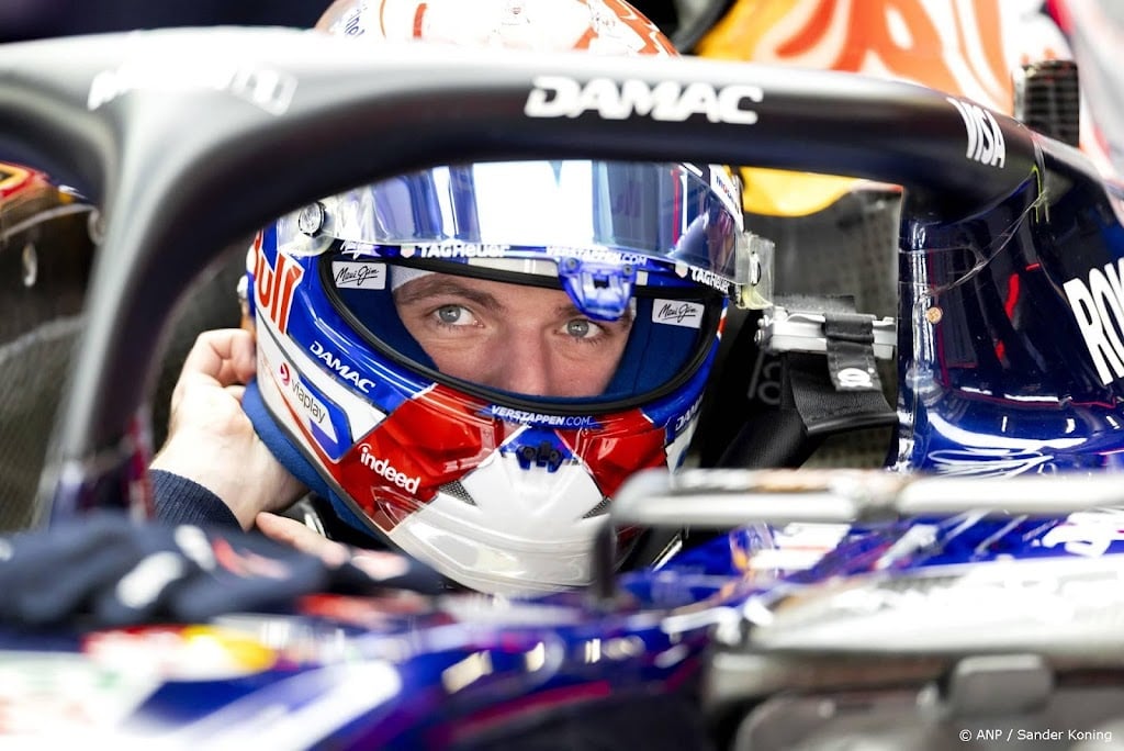 Russell op poleposition in sprintrace China, Verstappen achtste