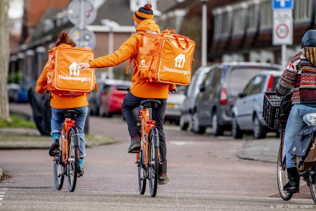 Just Eat Takeaway onderzoekt mogelijkheid boodschappenbezorging 