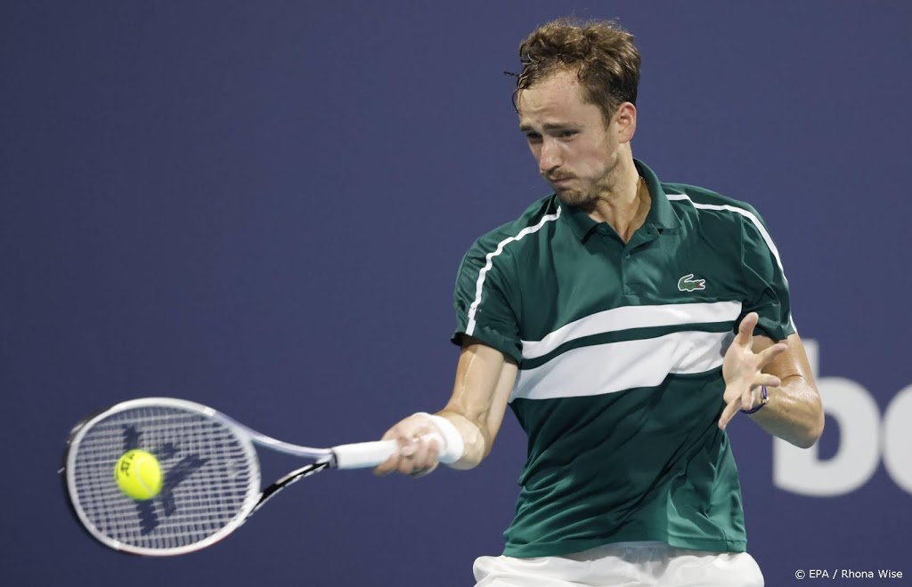 Tennisser Medvedev niet in Monte Carlo na positieve coronatest 