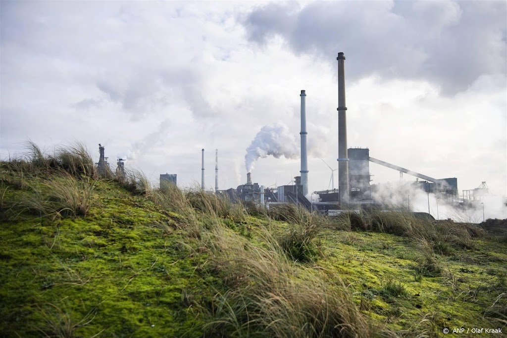 Onderzoeksraad deelt rapport over gevaren industriële uitstoot