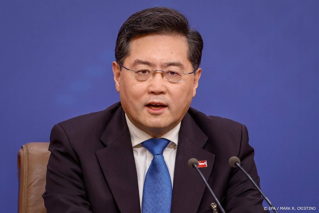 Chinese minister roept op tot bestand en gesprekken Kyiv - Moskou