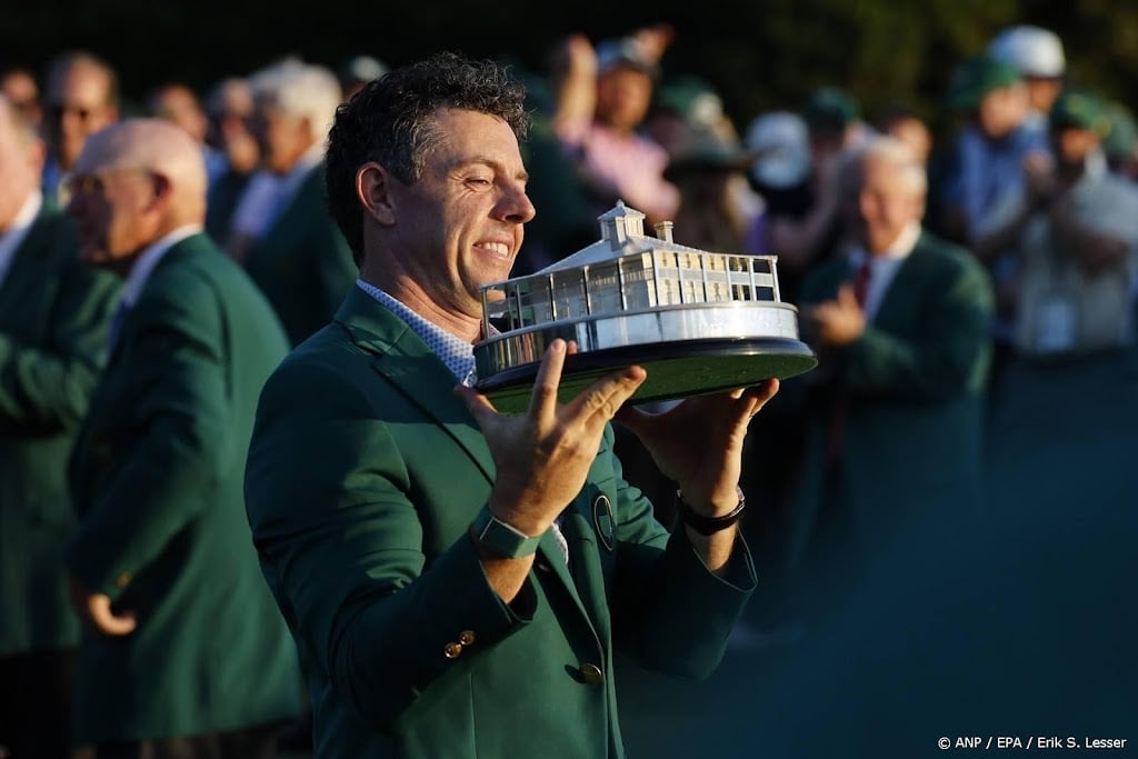Golfer Rory McIlroy wint de Masters voor tweede jaar op rij