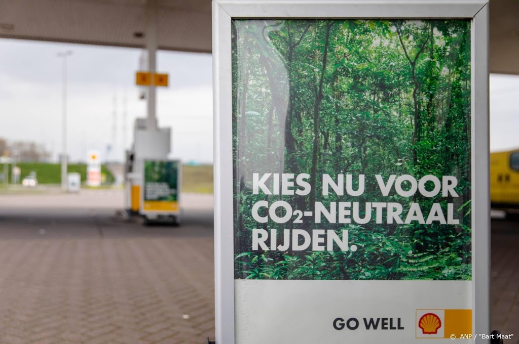 'Klimaatplannen Shell niet genoeg voor halen doelen Parijs'