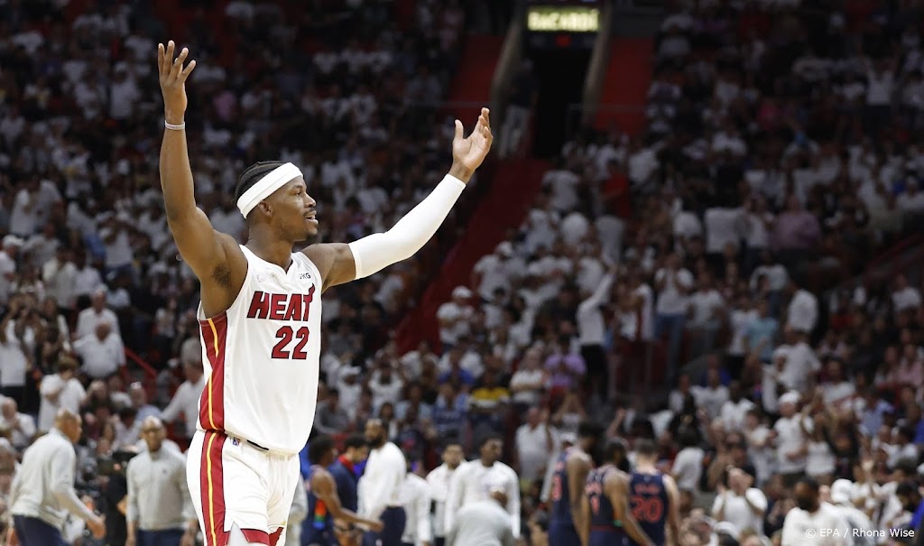 Basketballers Miami Heat naar finale in oosten van NBA