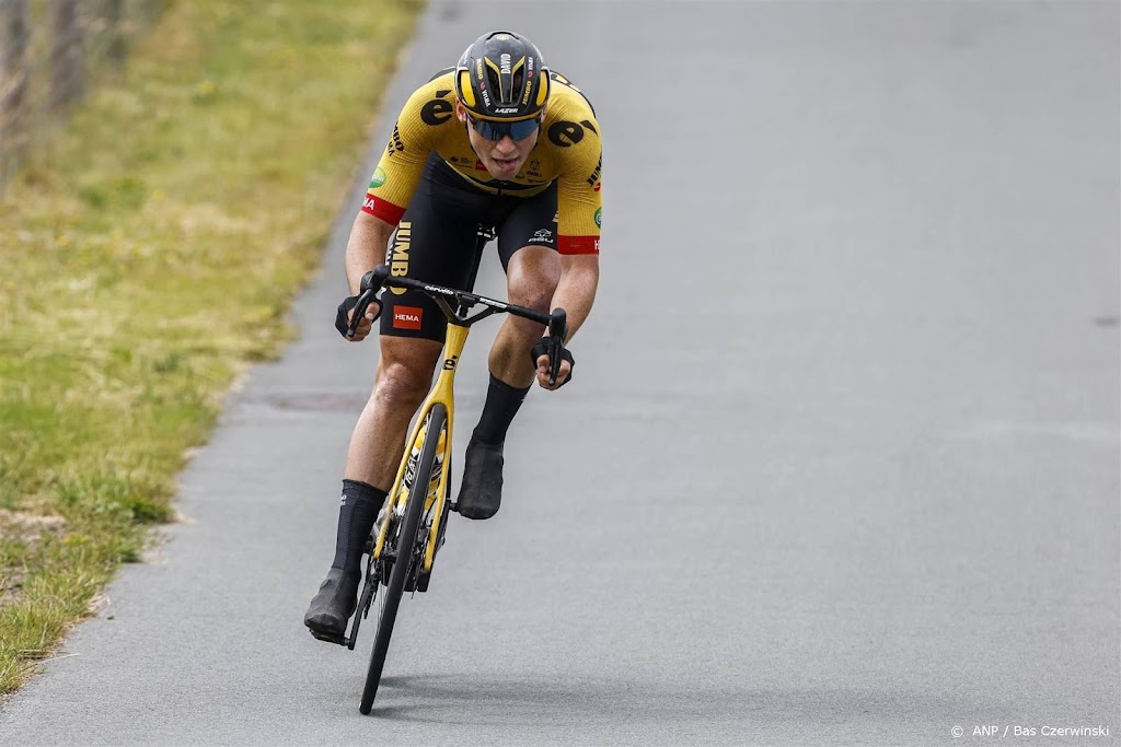 Wielrenner Dekker stapt af in achtste etappe Giro d'Italia