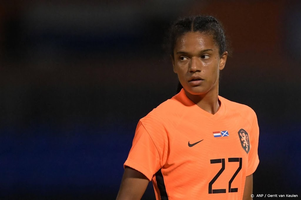 Oranje-voetbalster Brugts verlaat PSV en kiest voor 'nieuwe stap'