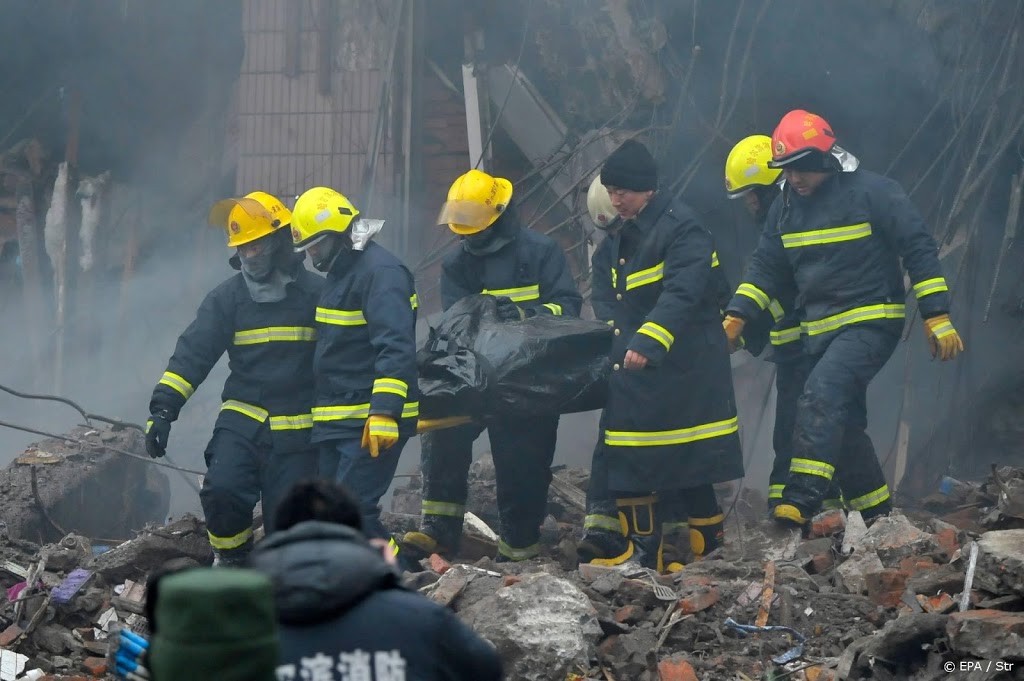 Brandstoftruck ontploft in China: doden en veel gewonden