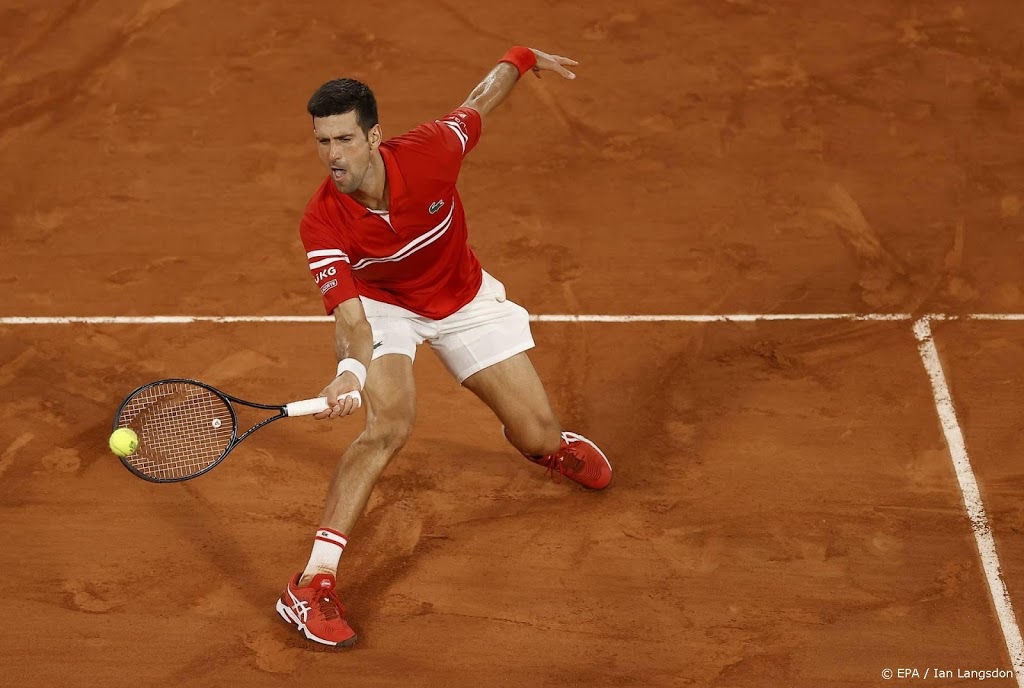 Djokovic tegen Tsitsipas in finale Roland Garros