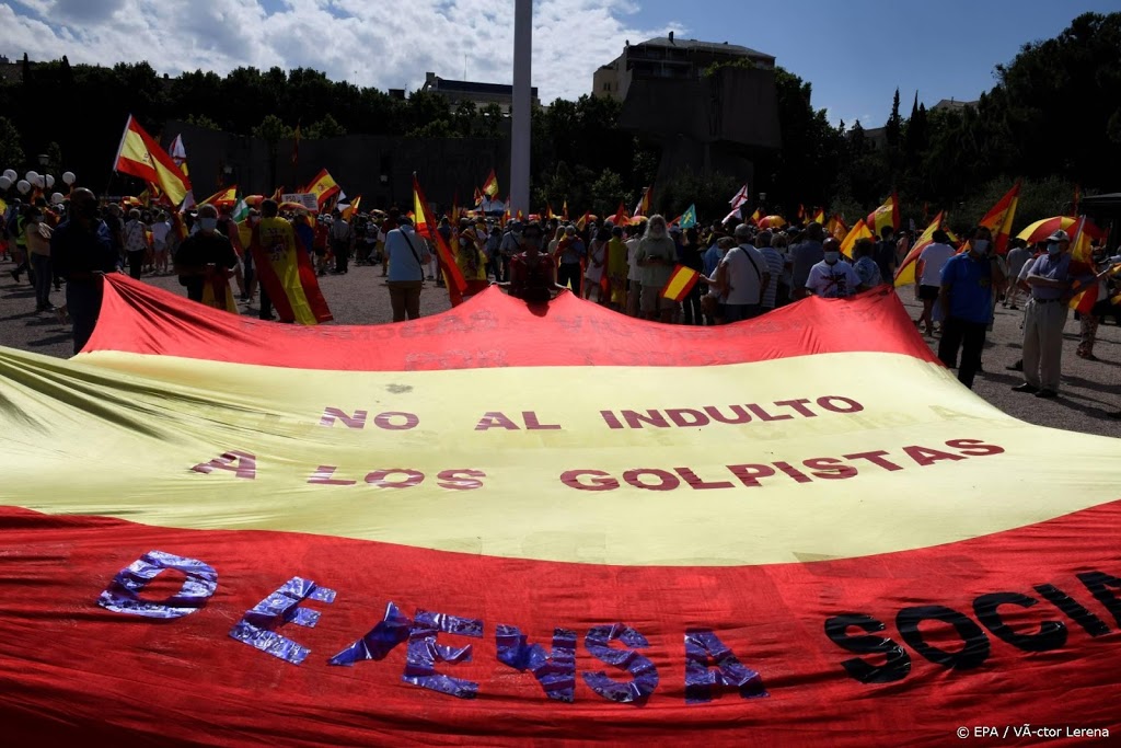 Grote betoging in Madrid tegen pardon voor Catalanen