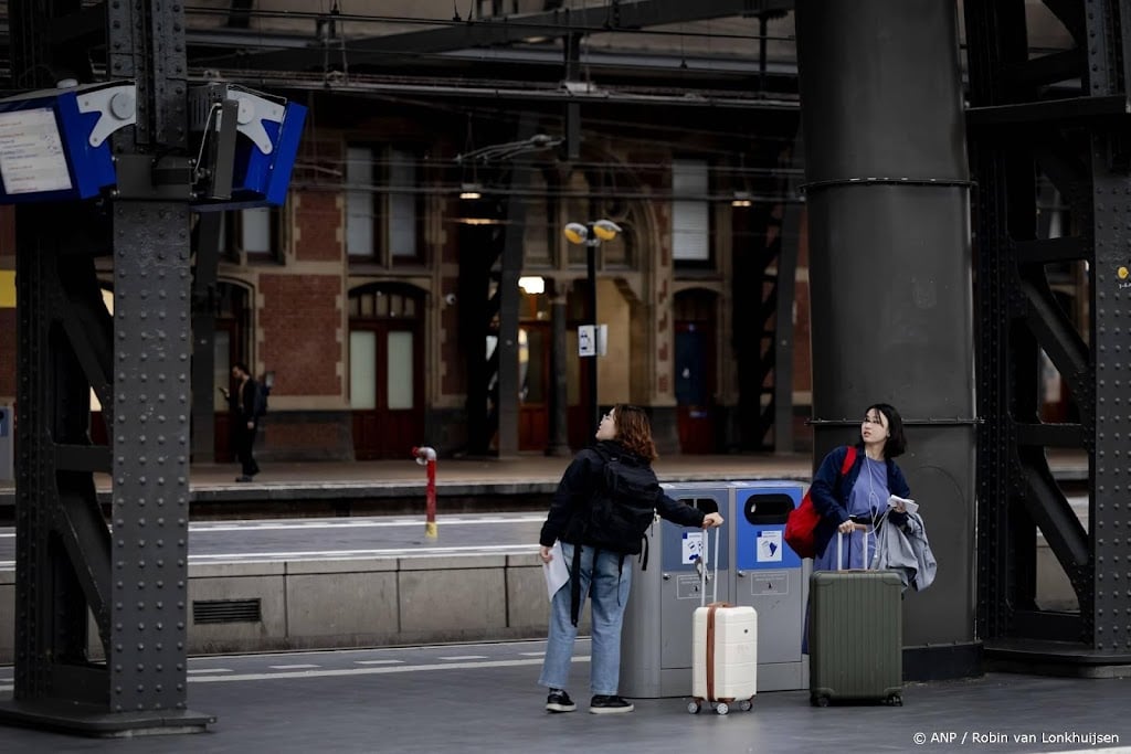 NS: dienstregeling blijft hele dag zeer verstoord